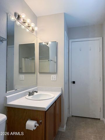 1567 S DANIELSON Way, Chandler, AZ 85286