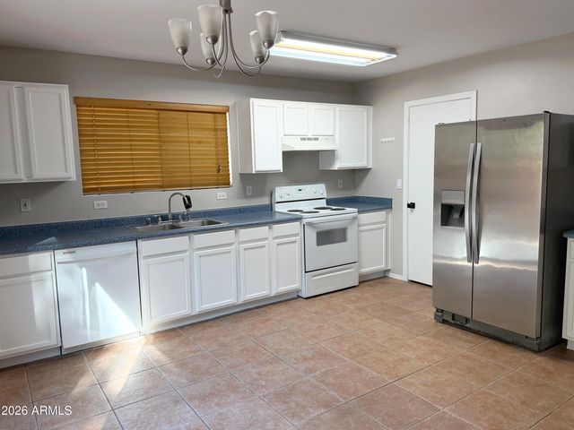 1567 S DANIELSON Way, Chandler, AZ 85286