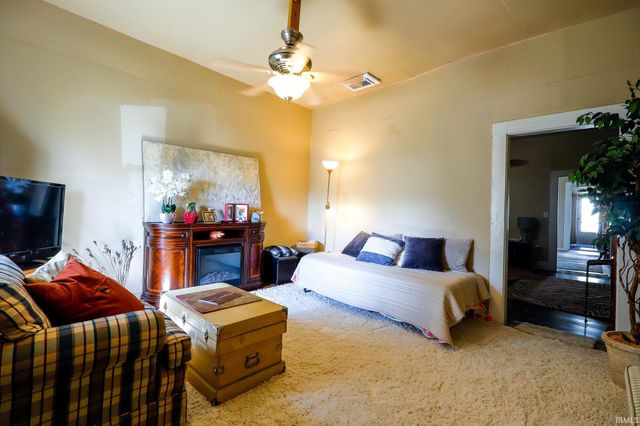 2509 W Illinois Street, Evansville, IN 47712