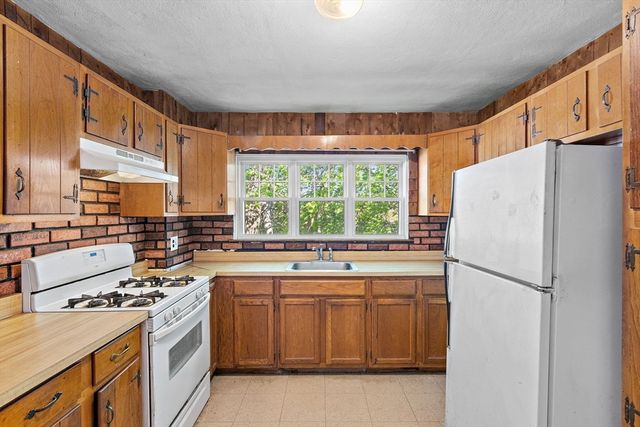 4 Fifth, Medford, MA 02155