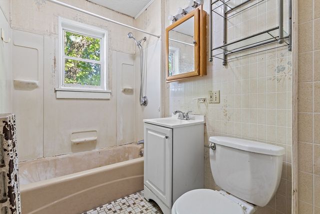 4 Fifth, Medford, MA 02155