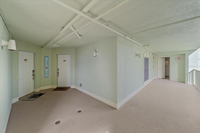 5056 N BEACH ROAD 202, Englewood, FL 34223