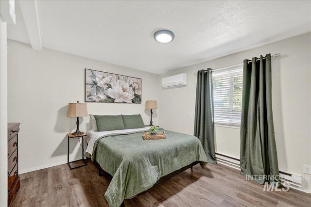 10335 W Mossywood St, Boise, ID 83709