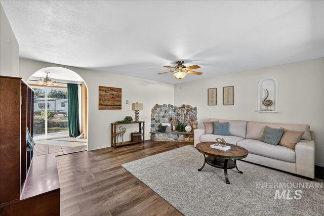 10335 W Mossywood St, Boise, ID 83709