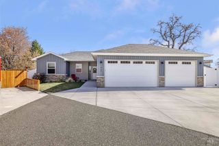 929 Applewood Dr, Buhl, ID 83316