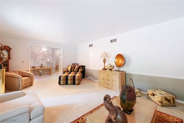 7716 Silver Fox Drive, Youngstown, OH 44512