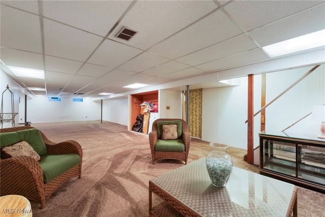 7716 Silver Fox Drive, Youngstown, OH 44512