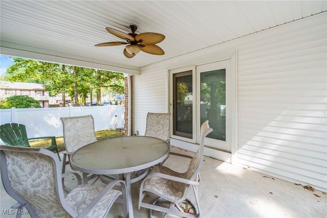 7716 Silver Fox Drive, Youngstown, OH 44512