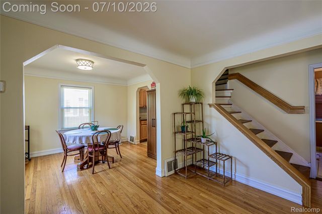 3566 Buckingham Avenue, Berkley, MI 48072
