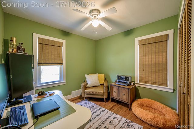 3566 Buckingham Avenue, Berkley, MI 48072