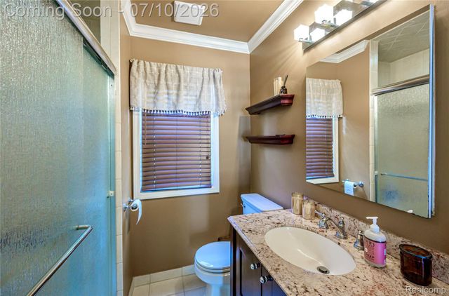 3566 Buckingham Avenue, Berkley, MI 48072