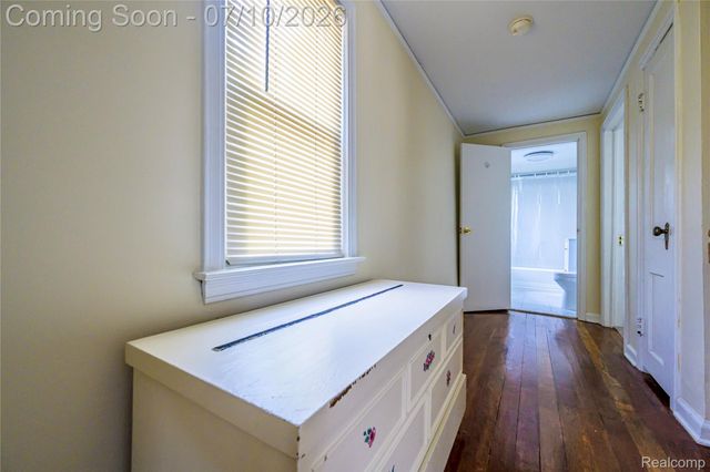 3566 Buckingham Avenue, Berkley, MI 48072