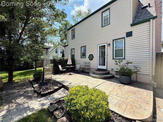 3566 Buckingham Avenue, Berkley, MI 48072