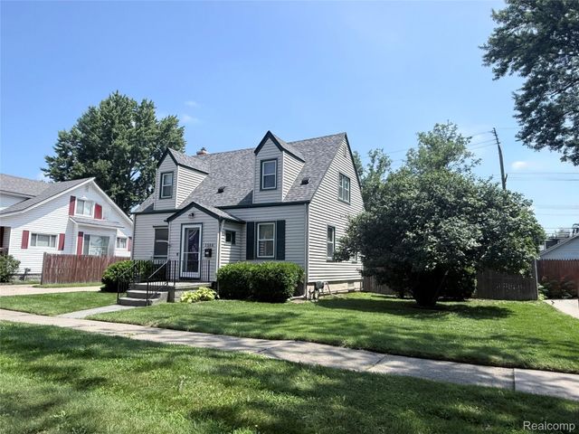 3566 Buckingham Avenue, Berkley, MI 48072