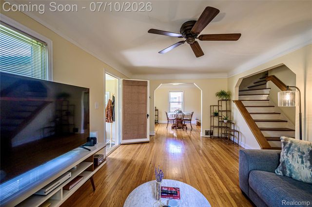 3566 Buckingham Avenue, Berkley, MI 48072
