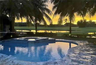 1420 Diplomat Pkwy, Hollywood, FL 33019