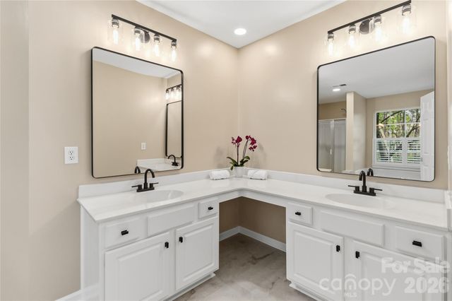 14911 Edindale Drive, Charlotte, NC 28277