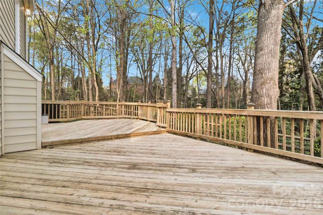 14911 Edindale Drive, Charlotte, NC 28277