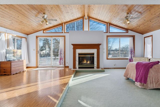 891 Garden View Drive, Apple Valley, MN 55124