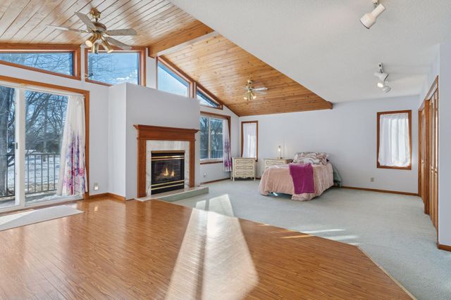 891 Garden View Drive, Apple Valley, MN 55124