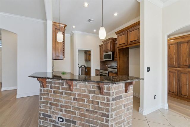 2820 NW 171st Street, Edmond, OK 73012