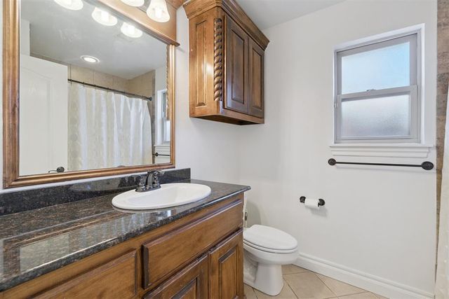 2820 NW 171st Street, Edmond, OK 73012