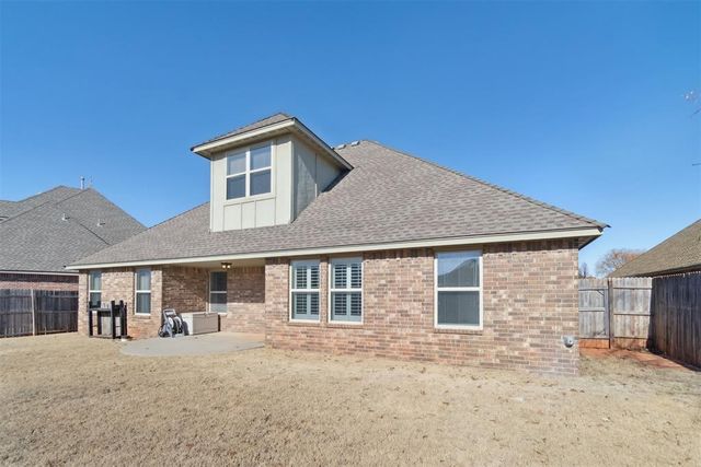 2820 NW 171st Street, Edmond, OK 73012