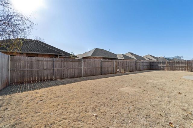 2820 NW 171st Street, Edmond, OK 73012