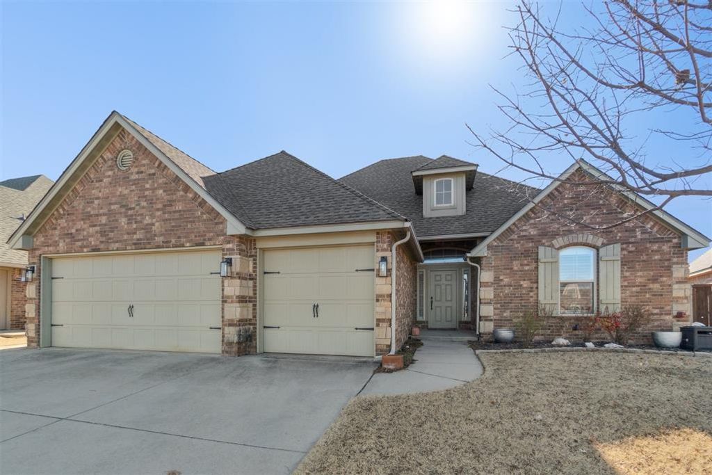 2820 NW 171st Street, Edmond, OK 73012