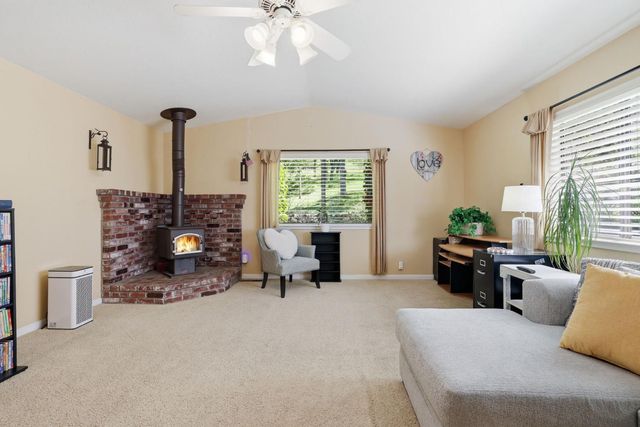 6637 Baralee Ln, Placerville, CA 95667