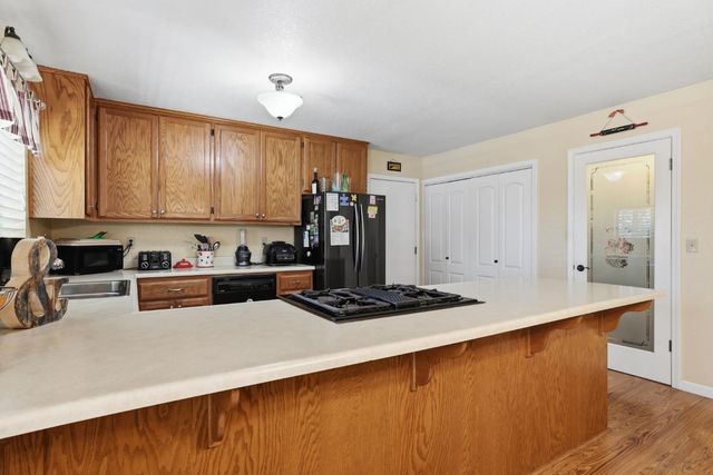 6637 Baralee Ln, Placerville, CA 95667