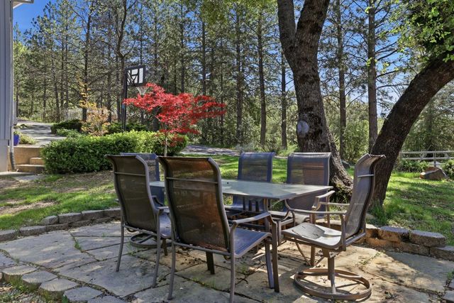 6637 Baralee Ln, Placerville, CA 95667