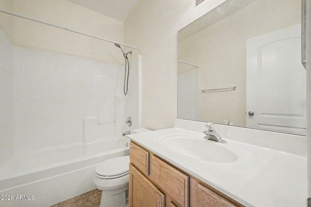1406 W EMERALD Avenue 103, Mesa, AZ 85202