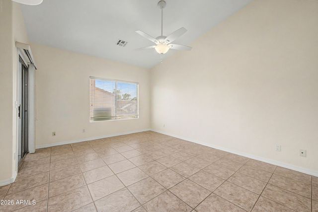 1406 W EMERALD Avenue 103, Mesa, AZ 85202