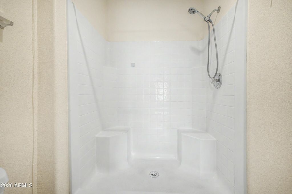 Image 20 of property listing at 1406 W EMERALD Avenue 103, Mesa, AZ 85202