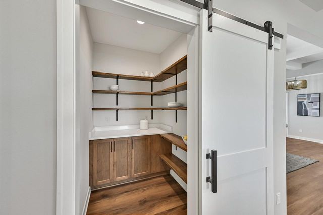 N66W34839 Baltic PASS, Oconomowoc, WI 53066
