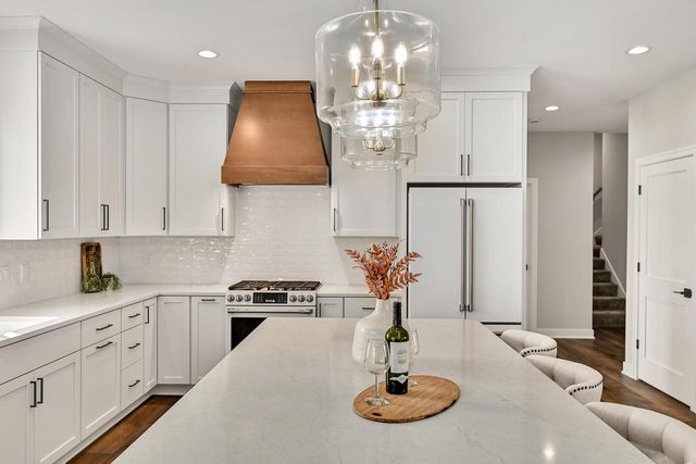 N66W34839 Baltic PASS, Oconomowoc, WI 53066