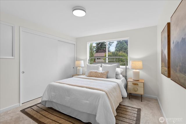8104 Sierra Drive, Edmonds, WA 98026