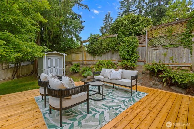 8104 Sierra Drive, Edmonds, WA 98026