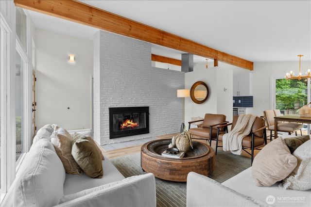 8104 Sierra Drive, Edmonds, WA 98026