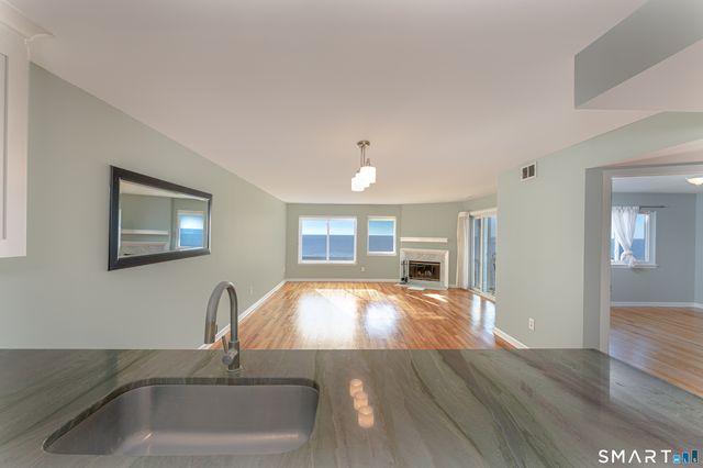 1 Mansfield Grove Road APT 103, East Haven, CT 06512