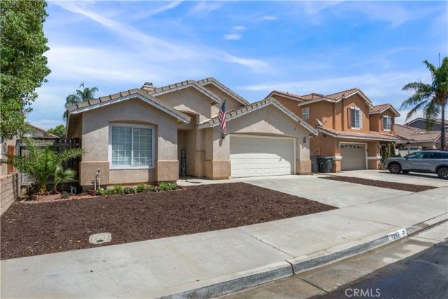 1298 Canterbury, Perris, CA 92571