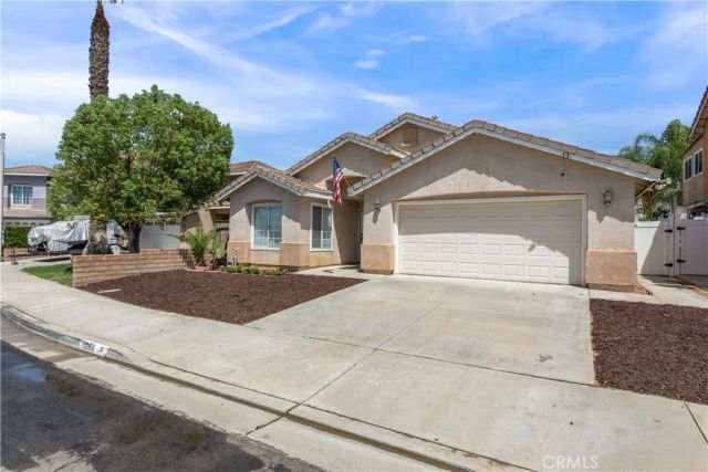 1298 Canterbury, Perris, CA 92571