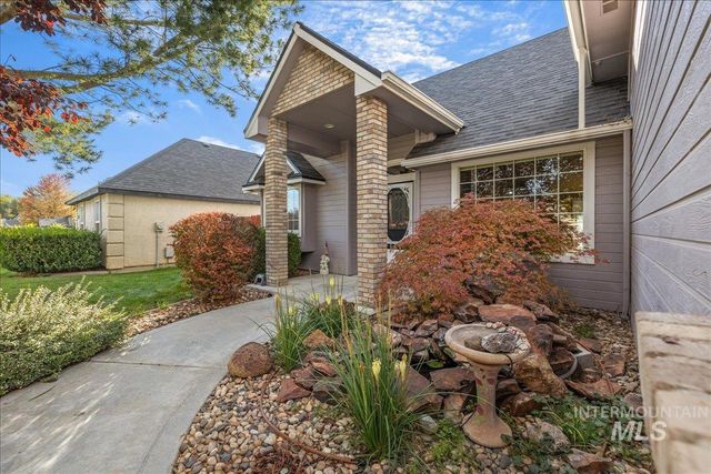 1825 W Blossom Ave, Nampa, ID 83651 property photo