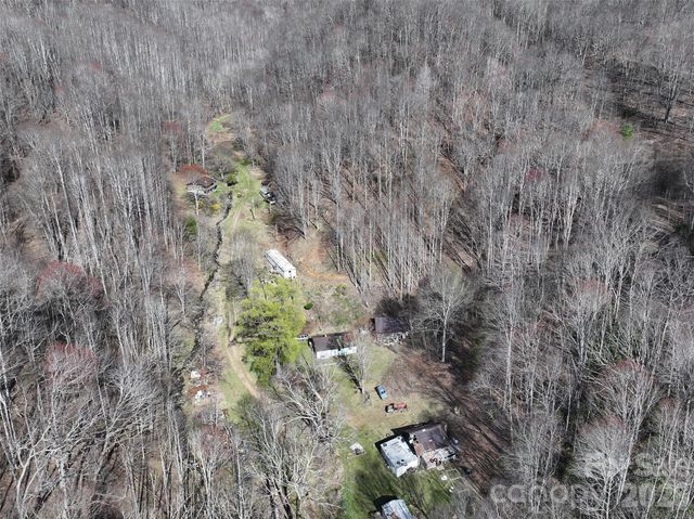 1002 Ned Cove Road, Waynesville, NC 28785
