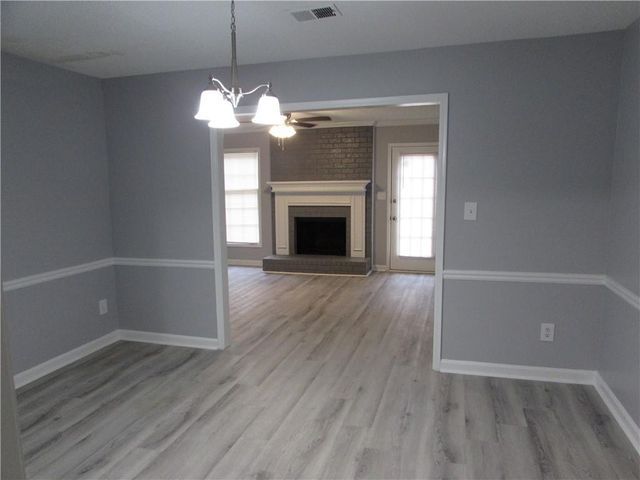 1774 Twin Brooks SE Drive, Marietta, GA 30067