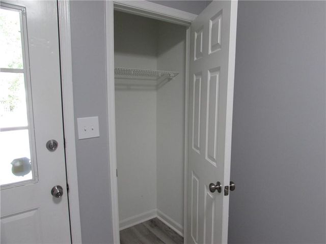 1774 Twin Brooks SE Drive, Marietta, GA 30067