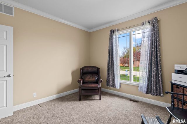 6421 WINTERBERRY Lane, Springfield, IL 62712
