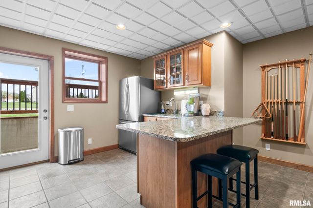 6421 WINTERBERRY Lane, Springfield, IL 62712
