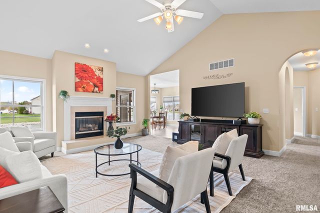 6421 WINTERBERRY Lane, Springfield, IL 62712